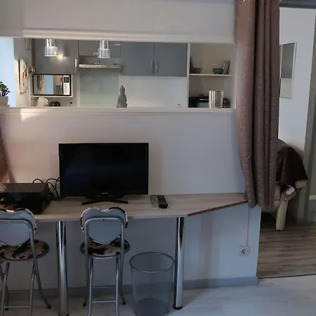 Apartmán Le Balcon Victoria - Pepiniere & Canal -30m2